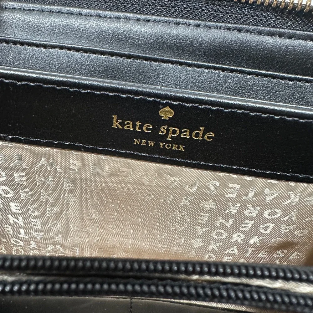 Kate Spade / Diaper Bag & Matching Wallet - Picture 12 of 16